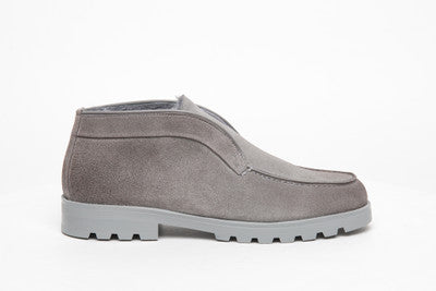 Women s gray suede desert boot